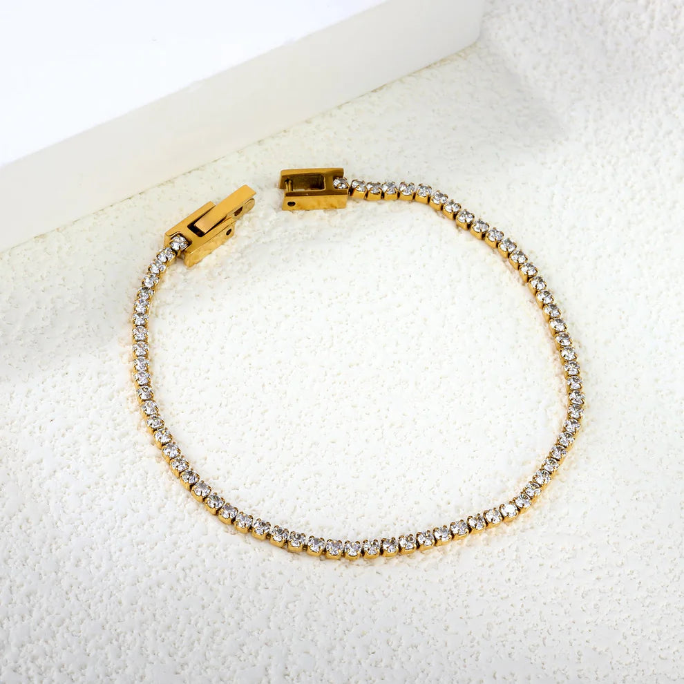 Classic Round Zirconia Bracelet