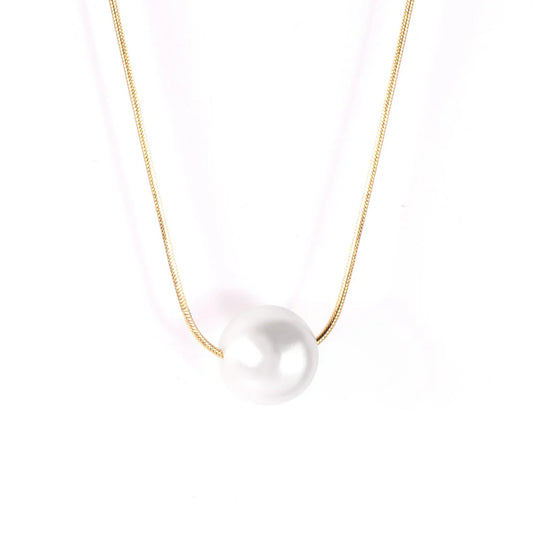 Pearl Pendant Necklace