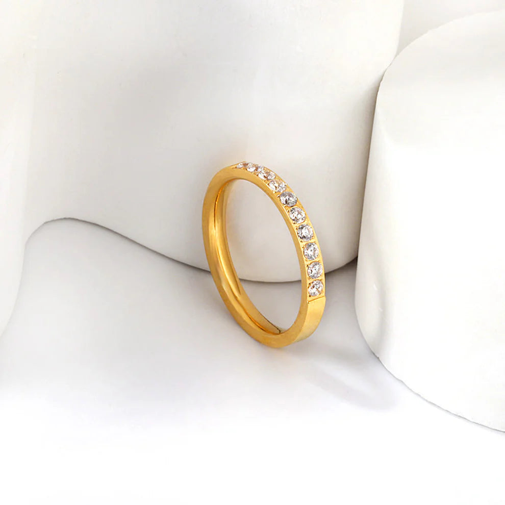 Solitaire Zirconia Ring with Pavé Band