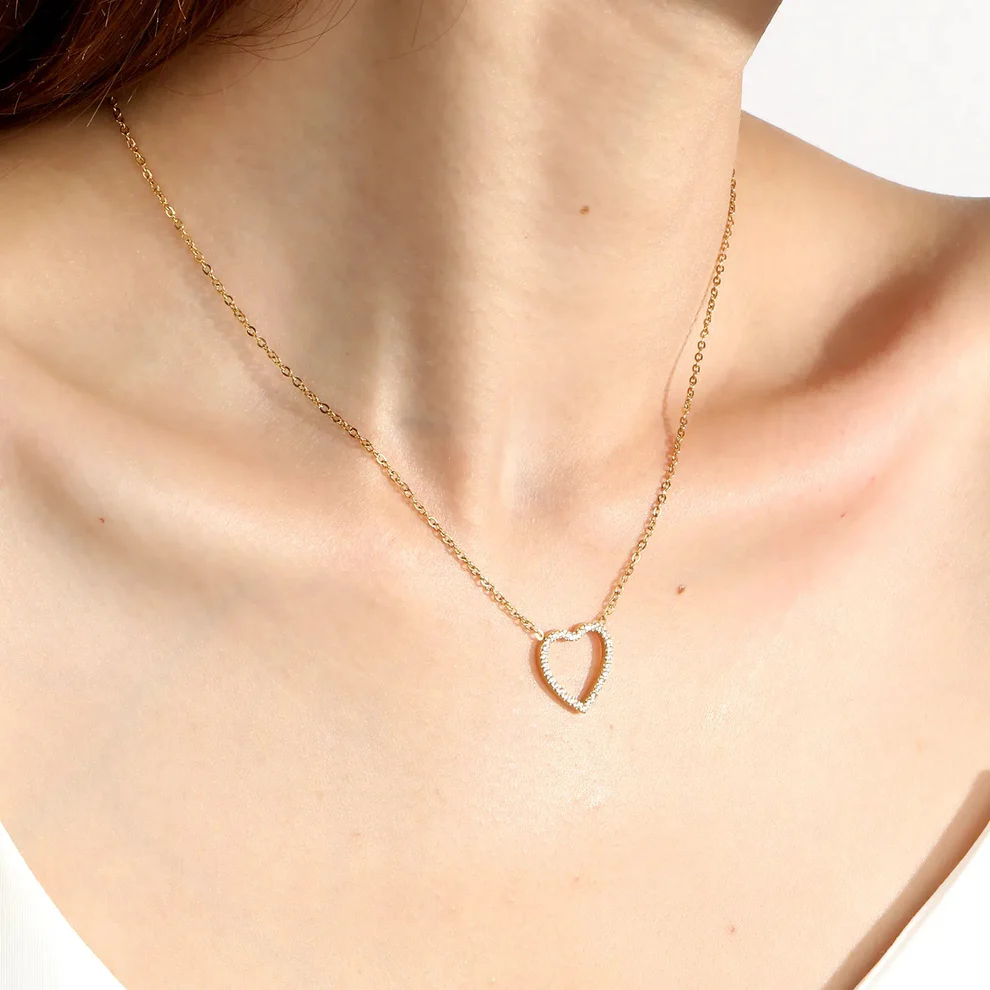 Hollow Heart Zirconia Pendant Necklace – Gold Plated Stainless Steel