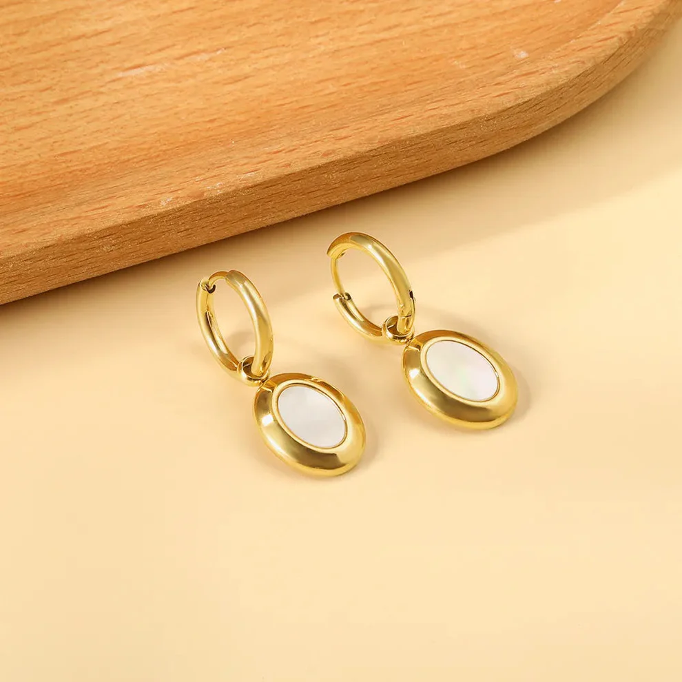 White Shell Drop Earrings – Gold Plated Stainless Steel